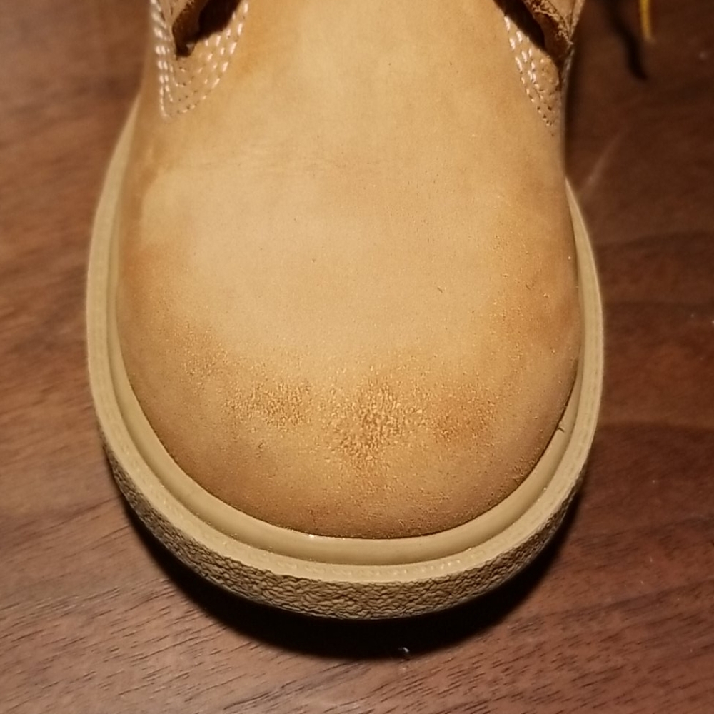 Kids Size 12 Timberland Boots w/ Dry Cleaning Kit - Picture 2 of 9